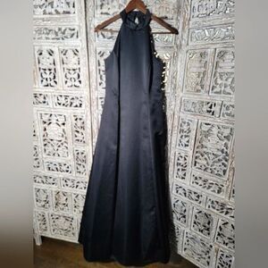 Urban Girl Nites Vintage Black Sleevless Mock Neck Formal Gown Womens Size 7/8